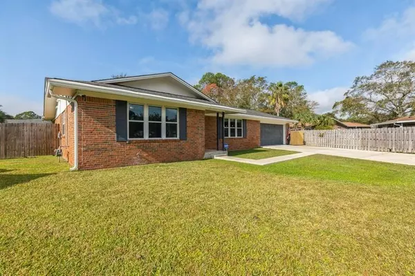 1112 Coral Drive, Niceville, FL 32578