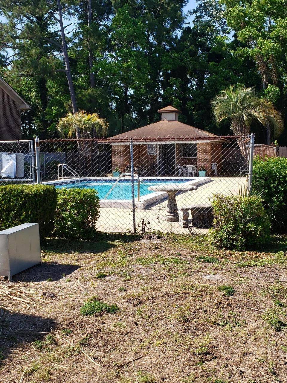 Mary Esther, FL 32569,208 Kathy Court
