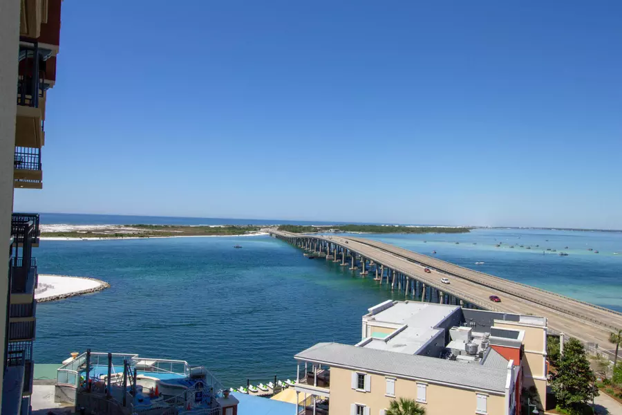 10 Harbor Boulevard  #UNIT W528, Destin, FL 32541