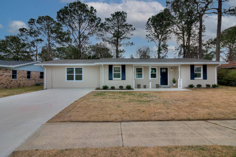 606 Ironwood Drive, Fort Walton Beach, FL 32547