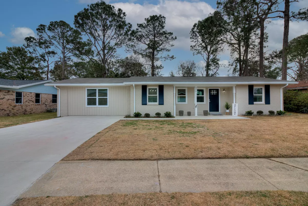 Fort Walton Beach, FL 32547,606 Ironwood Drive