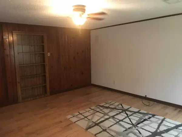 Crestview, FL 32539,894 Williams Avenue