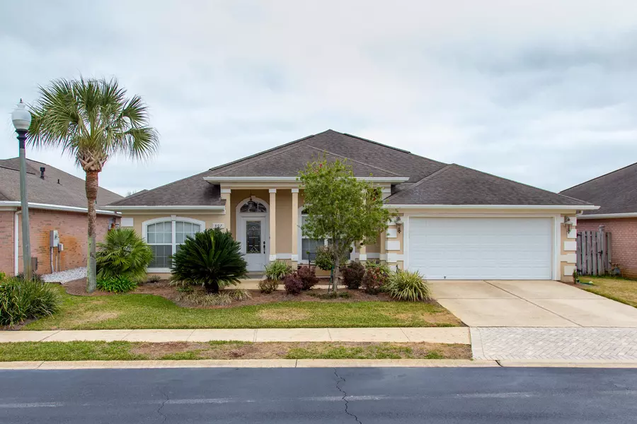 397 CAMDEN PASS Lane, Fort Walton Beach, FL 32547