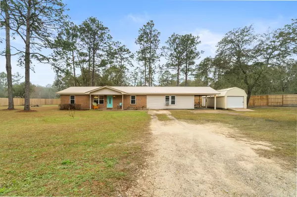 4074 Co Highway 3280, Freeport, FL 32439