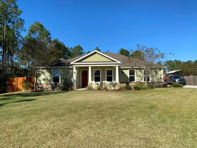 225 White Oaks Boulevard, Southport, FL 32409