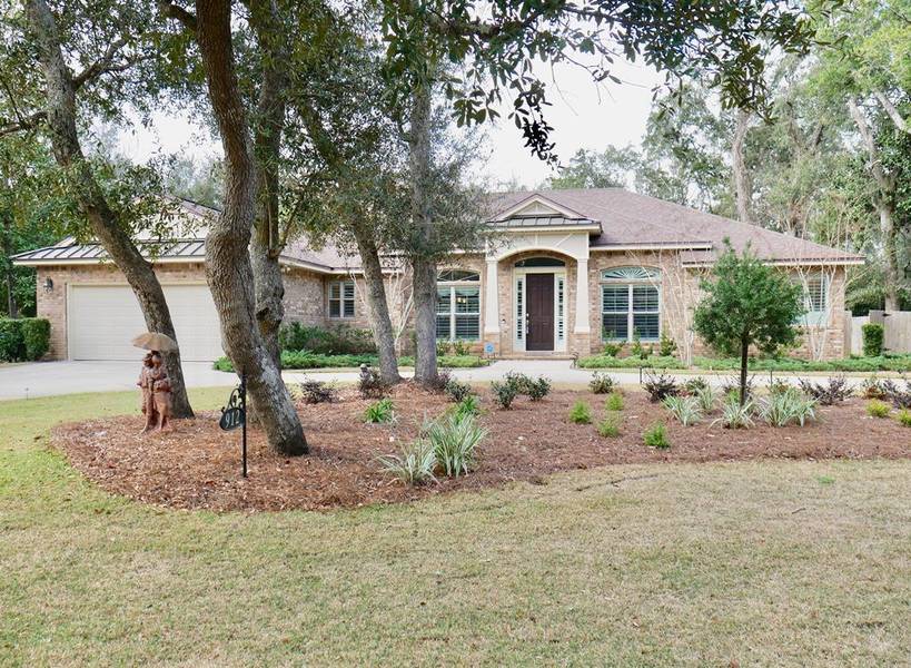 912 E Lido Circle, Niceville, FL 32578