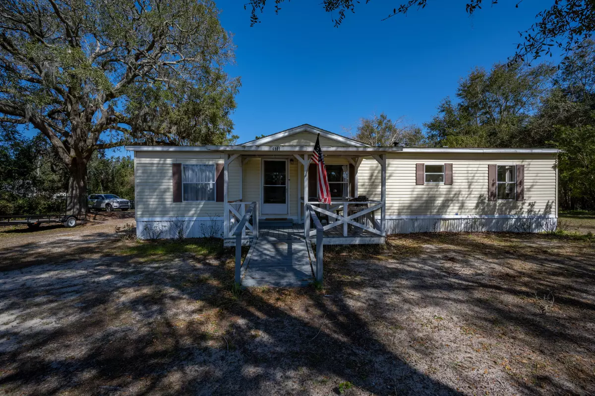 Milton, FL 32583,6901 Cater Street