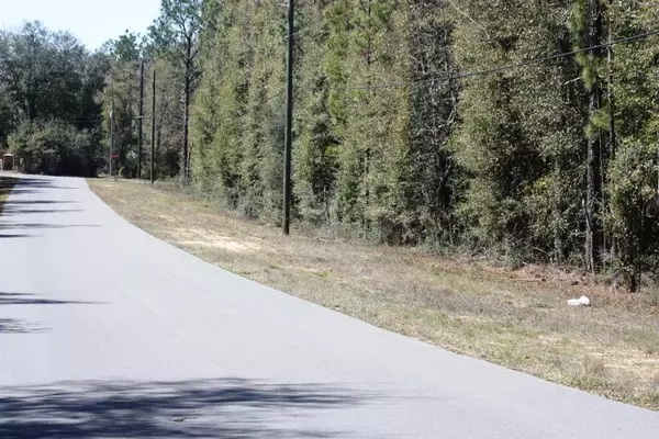 000 LAKE SILVER Road, Crestview, FL 32536