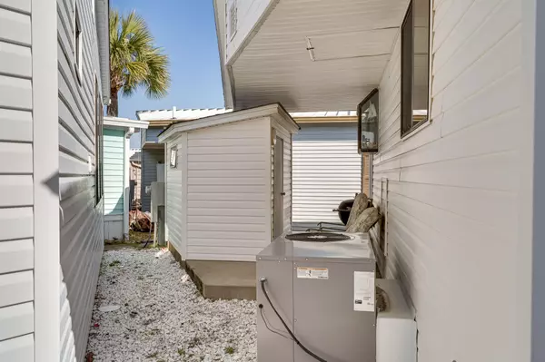 Panama City Beach, FL 32408,579 GROUPER Avenue