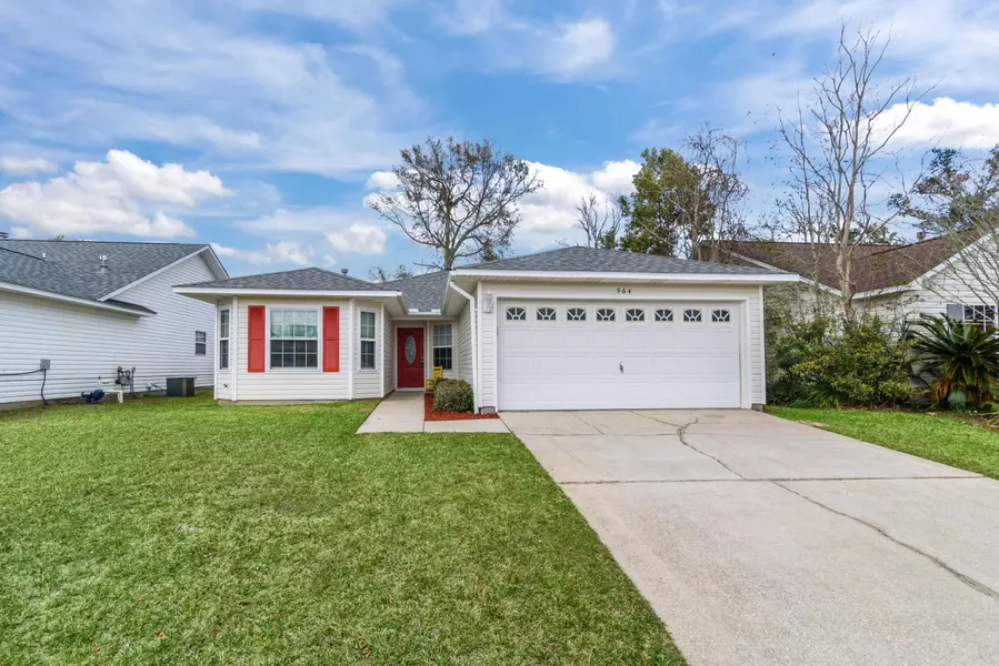 964 John Wayne Circle, Fort Walton Beach, FL 32547