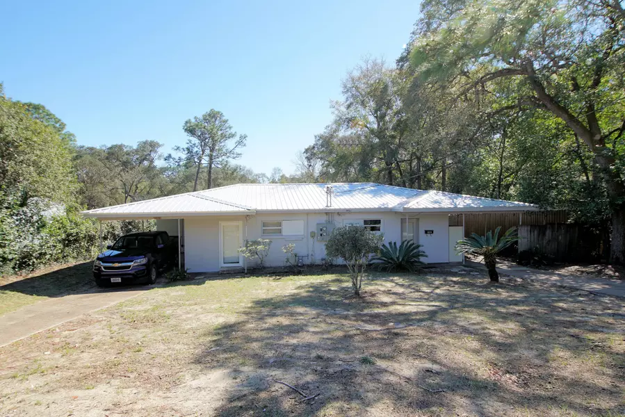 323 Washington Avenue  #Unit A & B, Valparaiso, FL 32580