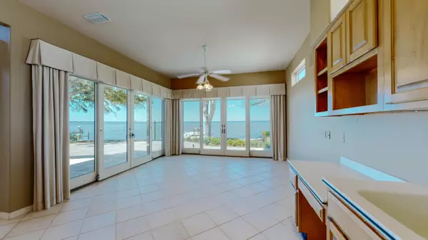 Miramar Beach, FL 32550,3009 Bay Villas Drive