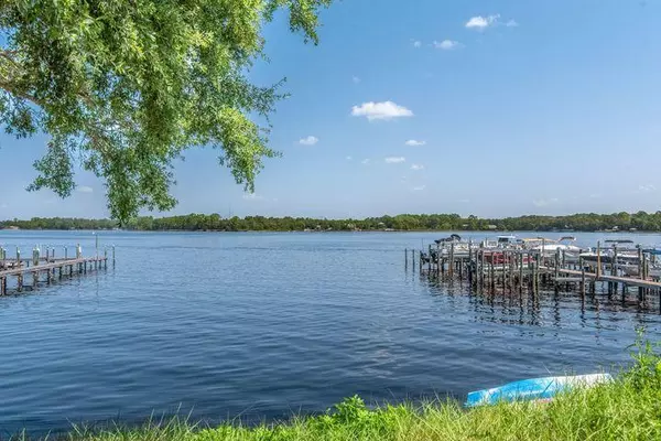 Navarre, FL 32566,2933 Hidden Bay Boulevard