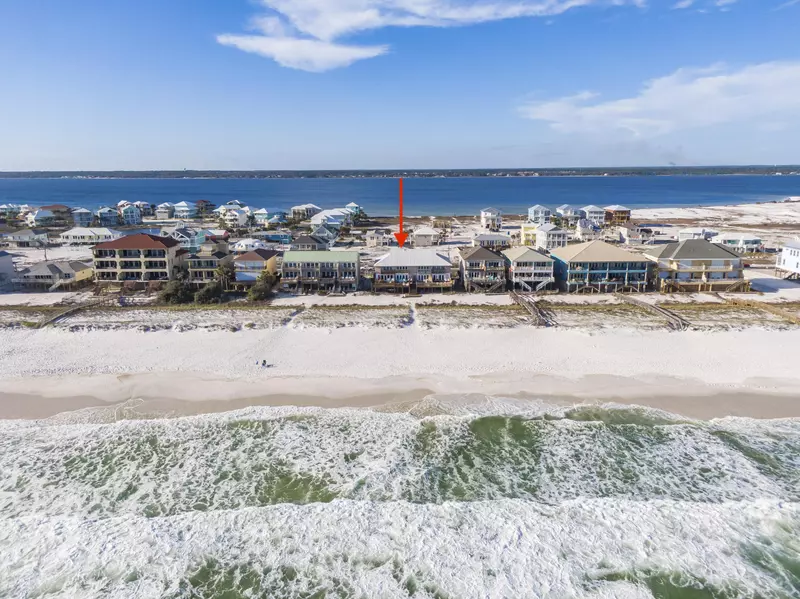 7699 Gulf Boulevard, Navarre, FL 32566