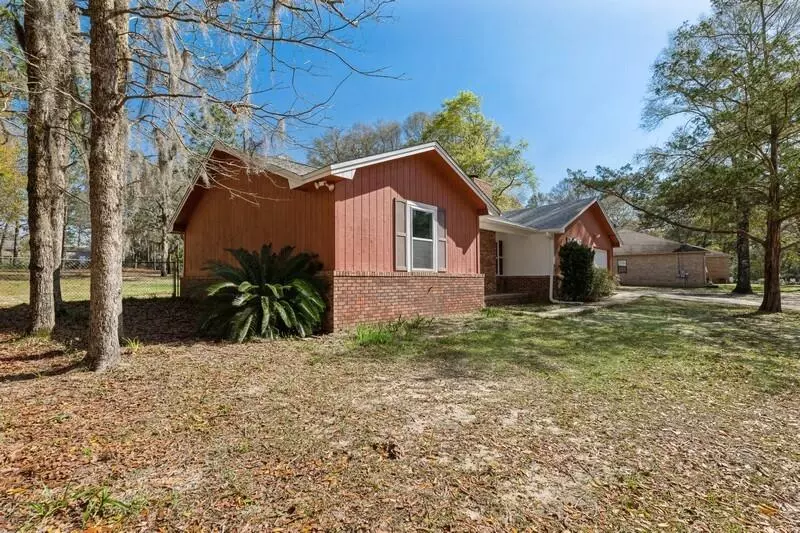 Crestview, FL 32536,107 Thurston Place