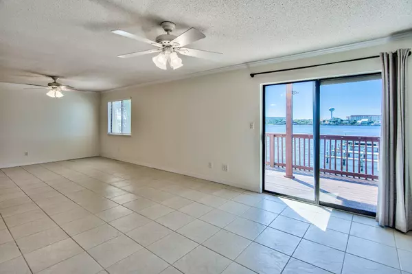Fort Walton Beach, FL 32548,308 SW Miracle Strip Parkway #23D