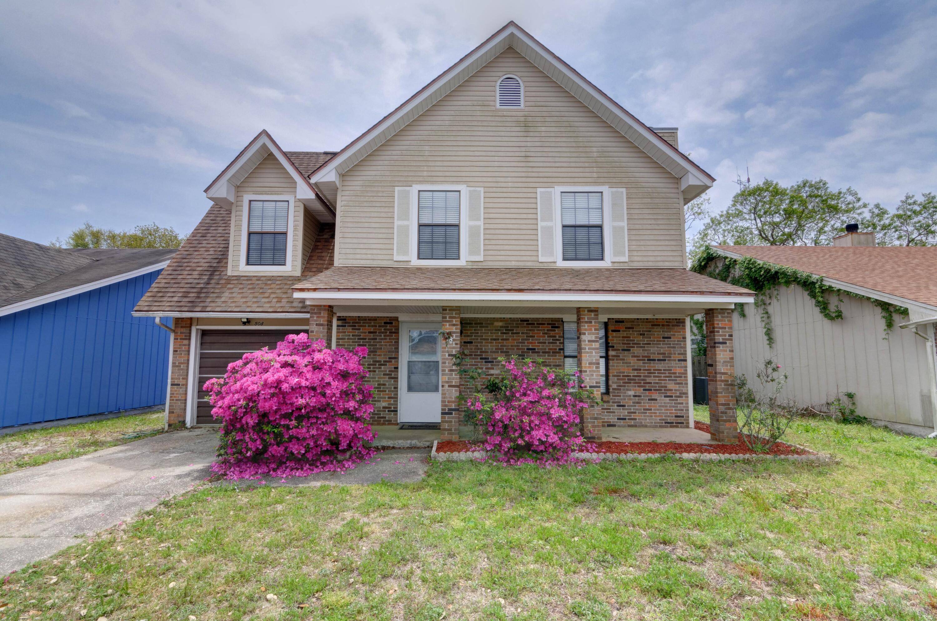 508 Woodland Park Circle, Mary Esther, FL 32569