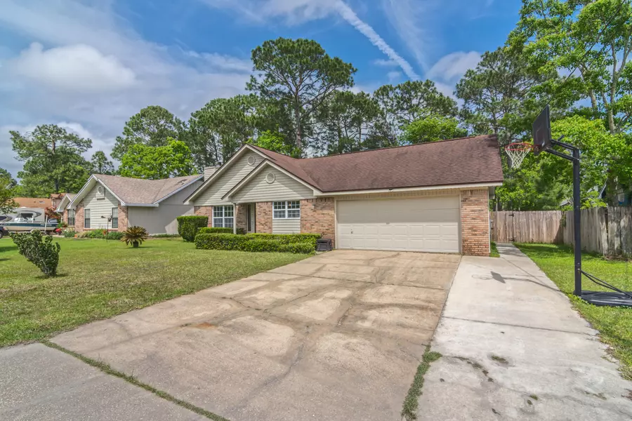 1609 W Campbell Drive, Fort Walton Beach, FL 32547