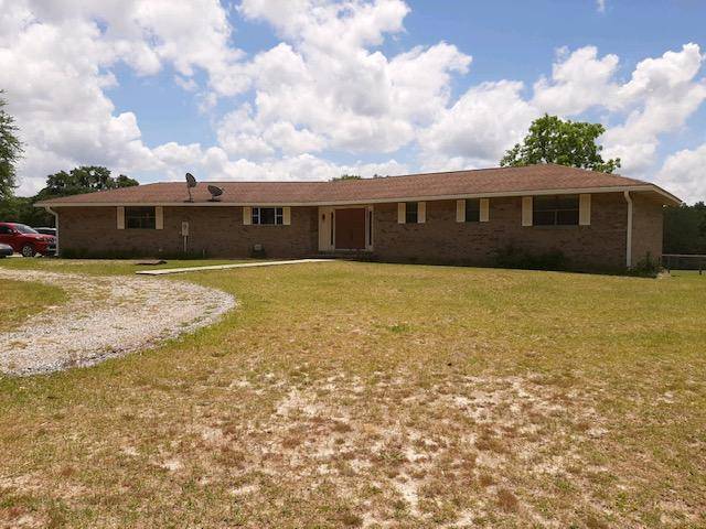 8122 Kemp Road, Laurel Hill, FL 32567