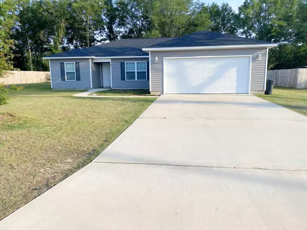 Defuniak Springs, FL 32433,45 Tall Pines Boulevard