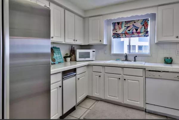 Destin, FL 32541,900 Gulf Shore Drive  #UNIT 2121