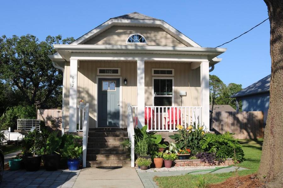 602 S 1st Street, Pensacola, FL 32507