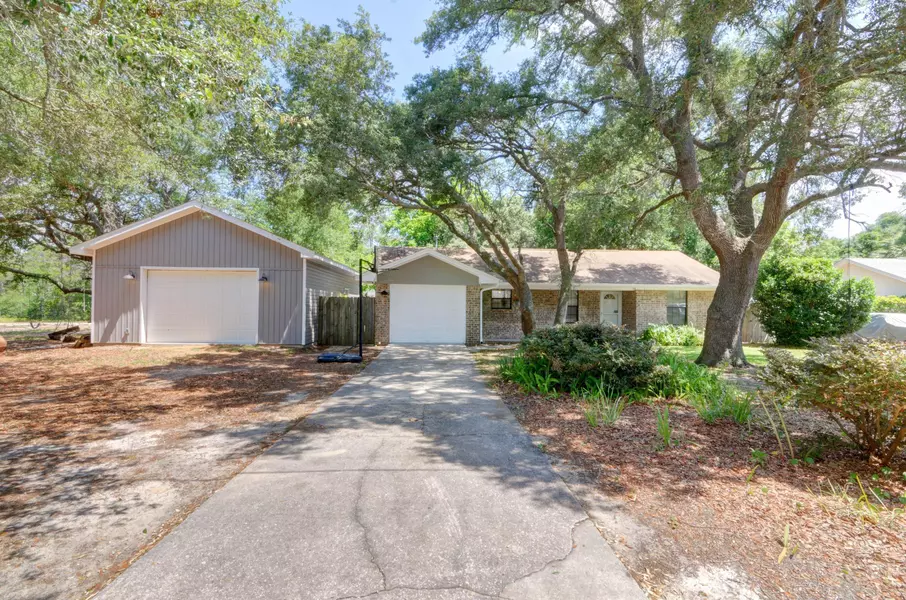 4346 Catawba Drive, Gulf Breeze, FL 32563