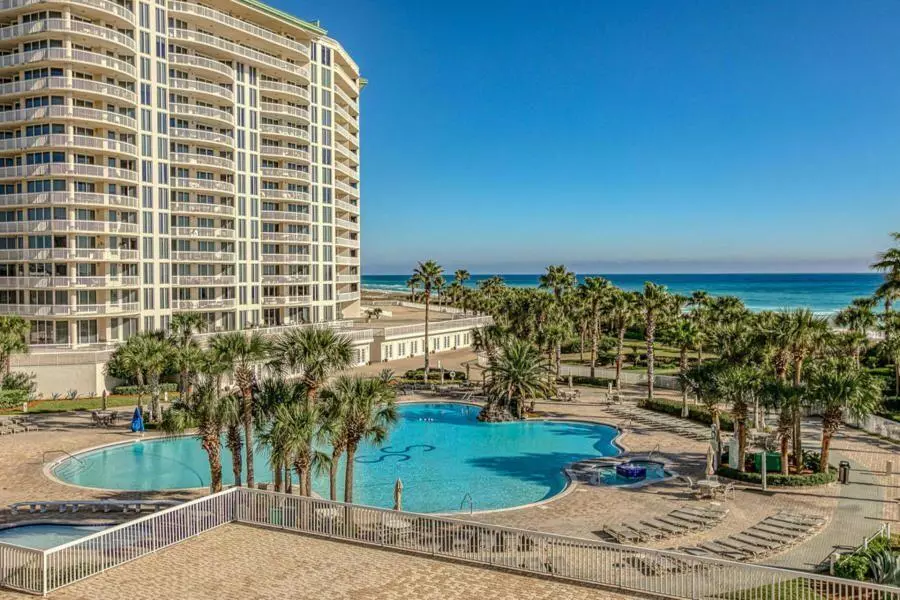 Destin, FL 32541,15400 Emerald Coast Parkway  #504