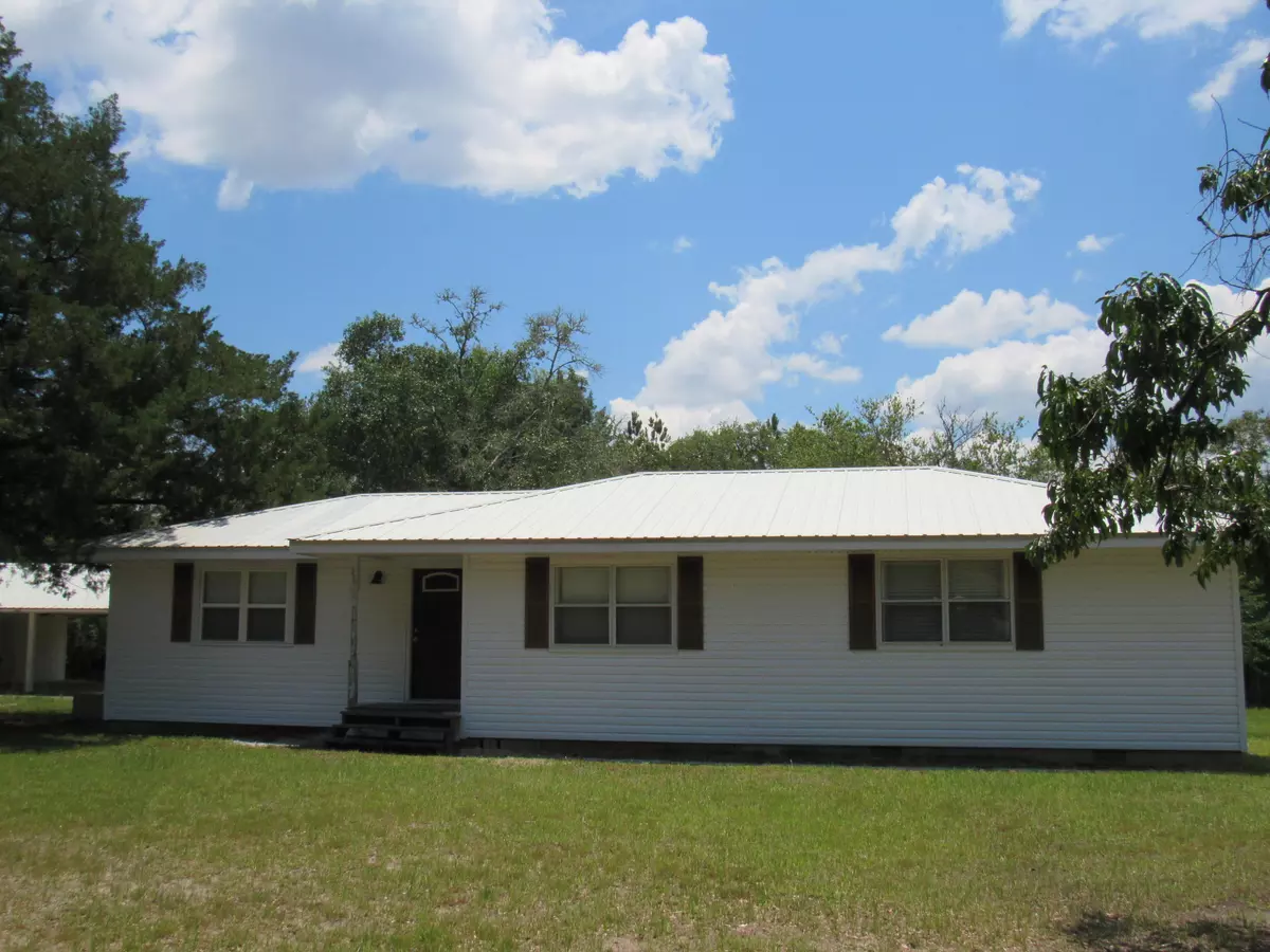 Defuniak Springs, FL 32433,399 Sherwood Road