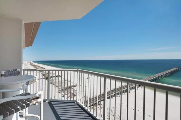 8577 Gulf Boulevard  #APT 1302, Navarre, FL 32566