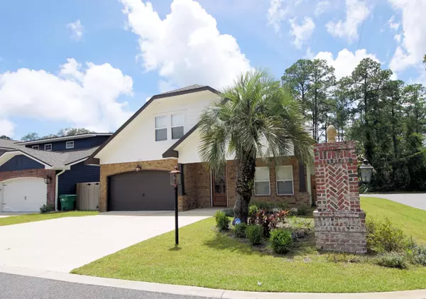 1200 French Quarter Way,  Fort Walton Beach,  FL 32547