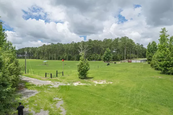 Laurel Hill, FL 32567,3920 FL-85