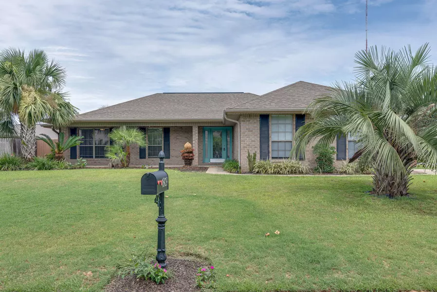 1809 Bay Pine Circle, Gulf Breeze, FL 32563