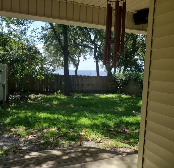 Fort Walton Beach, FL 32547,291 NE Beachview Drive