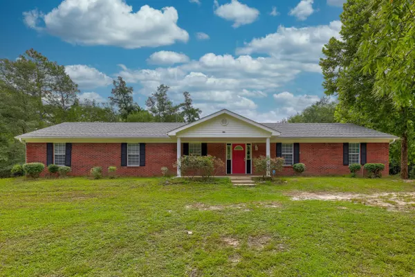 6244 Turkey Track Road, Crestview, FL 32539