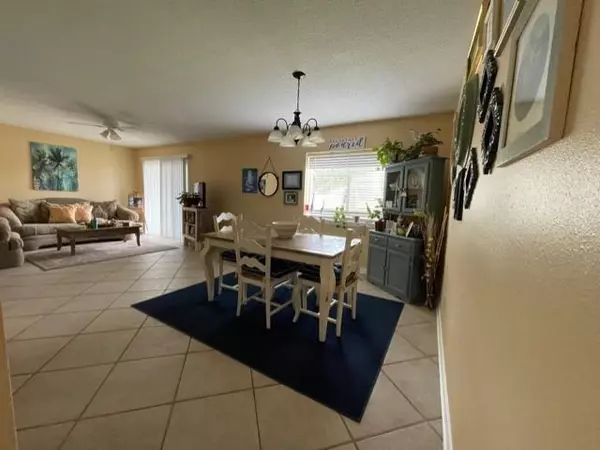 Shalimar, FL 32579,101 Old Ferry Road  #37B