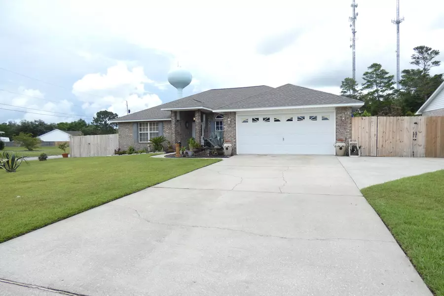 7356 Westminster Drive, Navarre, FL 32566