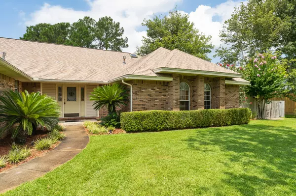 531 E Timberlake Drive, Mary Esther, FL 32569