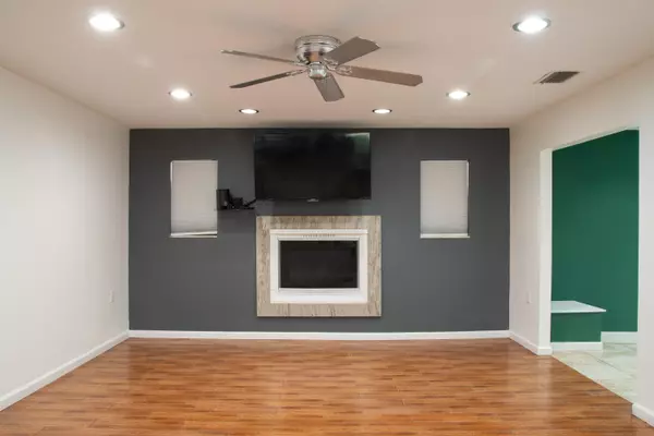 Santa Rosa Beach, FL 32459,58 Nancy Claire Lane