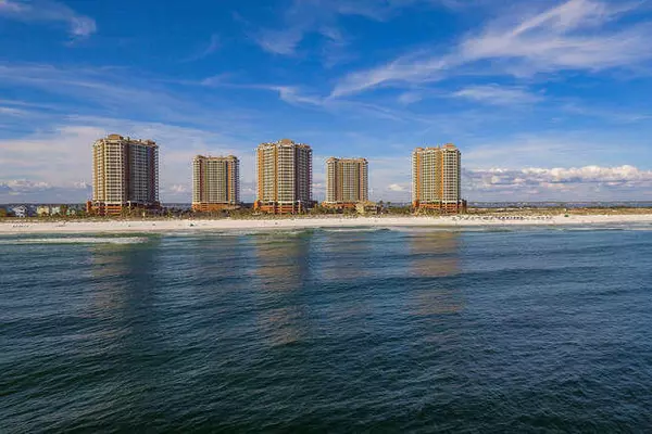 Pensacola Beach, FL 32561,3 Portofino Drive  #706