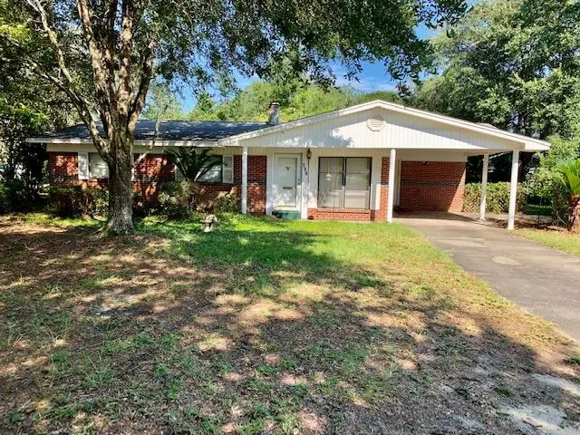 398 Glendale Avenue, Valparaiso, FL 32580