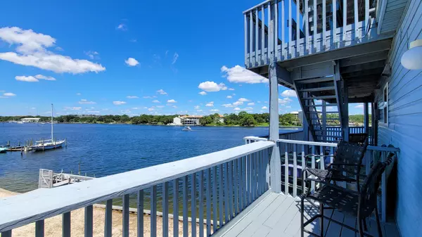 Fort Walton Beach, FL 32548,330 Bluefish Drive  #240