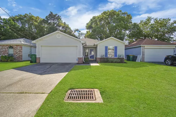 1140 Sweet Briar Station, Fort Walton Beach, FL 32547