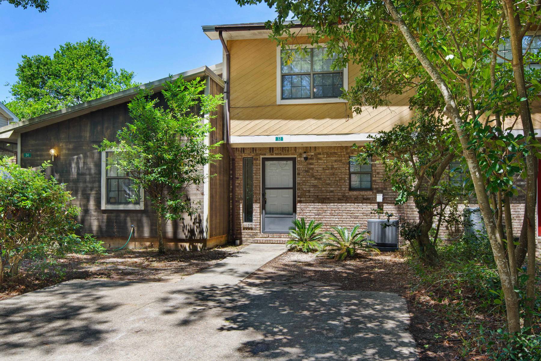 32 Park Circle,  Fort Walton Beach,  FL 32548