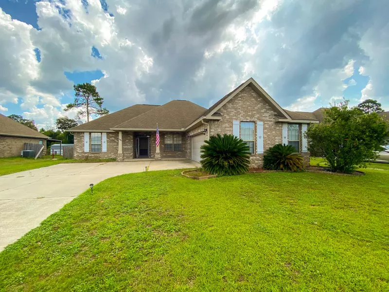 3540 Topaz Circle, Navarre, FL 32566