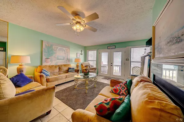 Panama City Beach, FL 32413,17195 Front Beach Road  #7