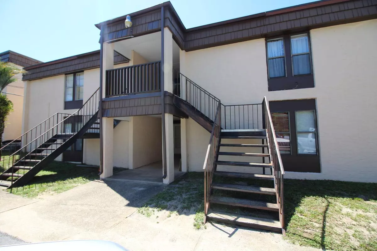 Fort Walton Beach, FL 32548,403 Marshall Court  #1