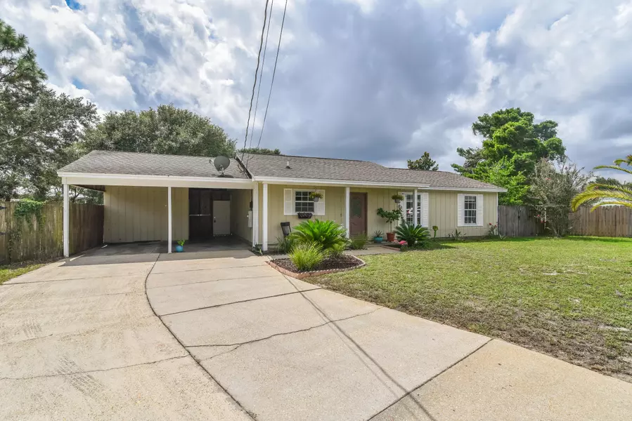 4327 Lisa Court, Gulf Breeze, FL 32563