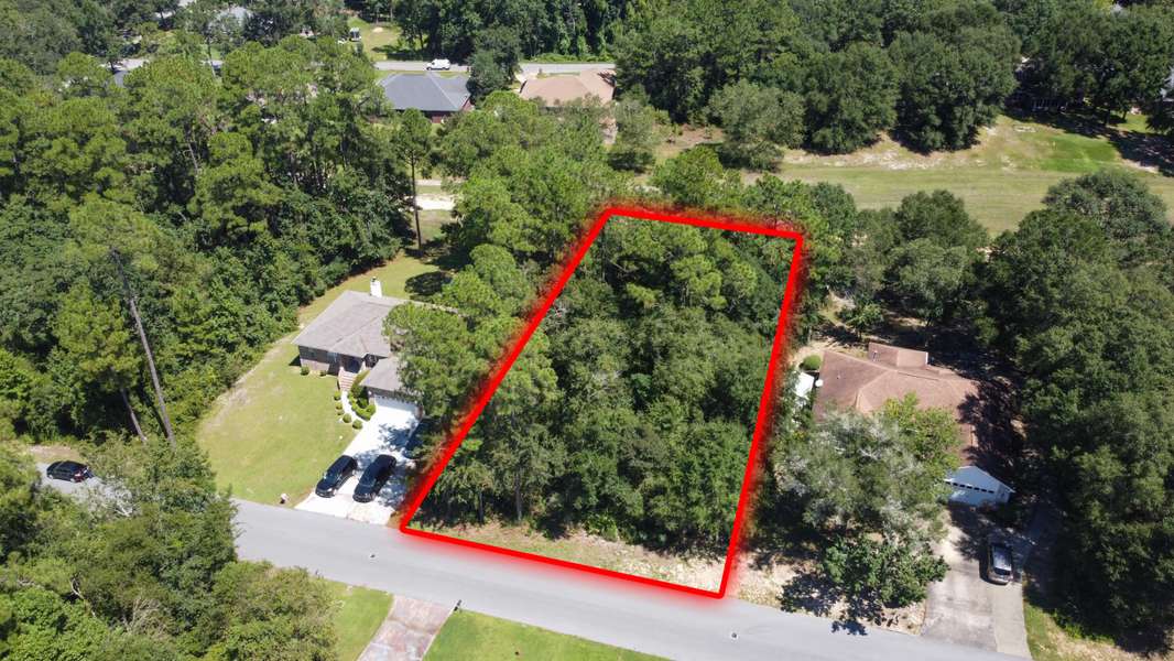 210 Golf Course Drive Drive, Crestview, FL 32536