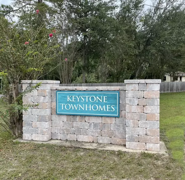 Mary Esther, FL 32569,512 Keystone Road  #512